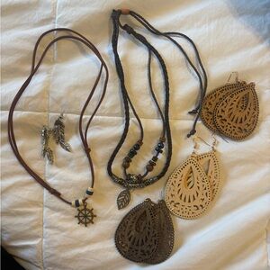 Boho Mixed Wood and Leather Women’s Costume Jewelry Set in Brown and Tan